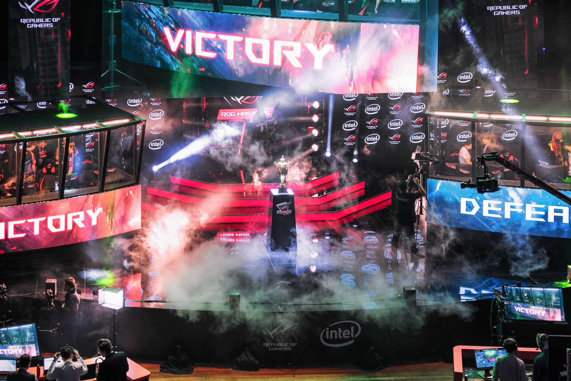 rog-masters-kl74